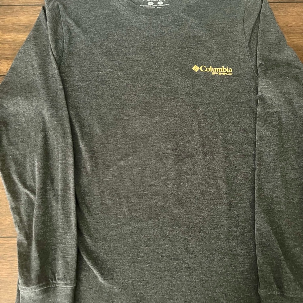 Columbia Men's Small Gray Long Sleeve Tee